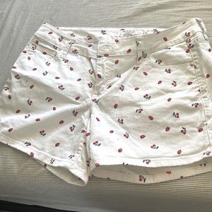 Torrid strawberry shorts